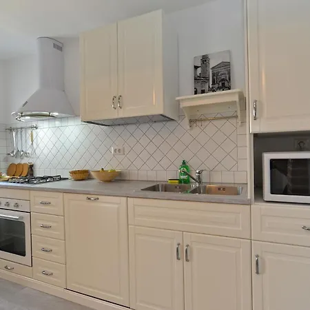 Apartament Apartments Marija 1648 *