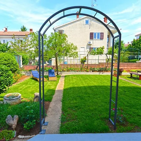Apartment Apartments Marija 1648 *